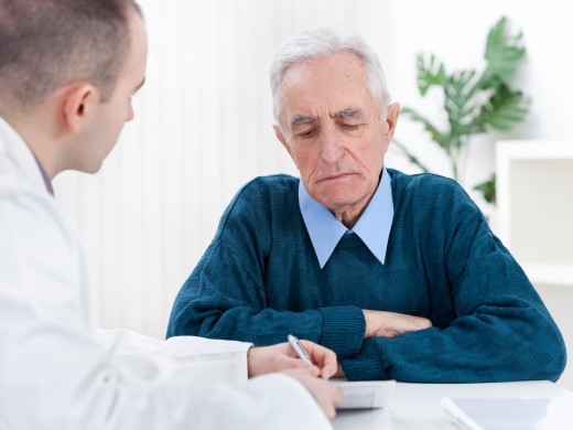 V ordinacích přibývá zmatených seniorů